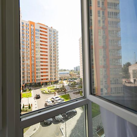 Petrovdom Apartments 78-170 In Rc Nivki Park, 67А Beresteiskyi Avenue キエフ エクステリア 写真