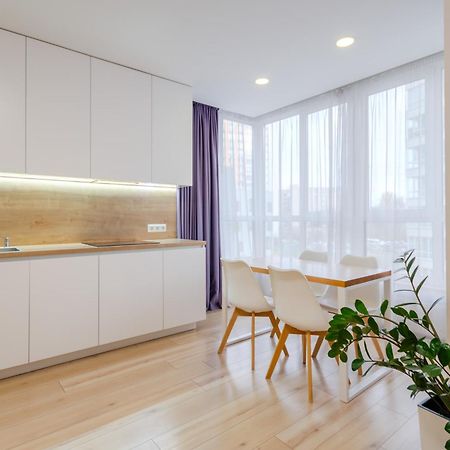 Petrovdom Apartments 78-170 In Rc Nivki Park, 67А Beresteiskyi Avenue キエフ エクステリア 写真