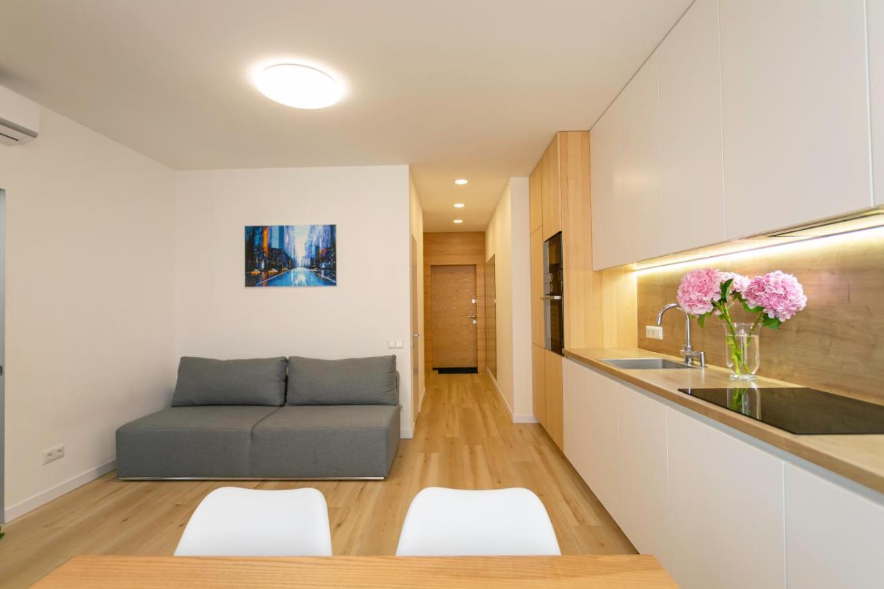 Petrovdom Apartments 78-170 In Rc Nivki Park, 67А Beresteiskyi Avenue キエフ エクステリア 写真